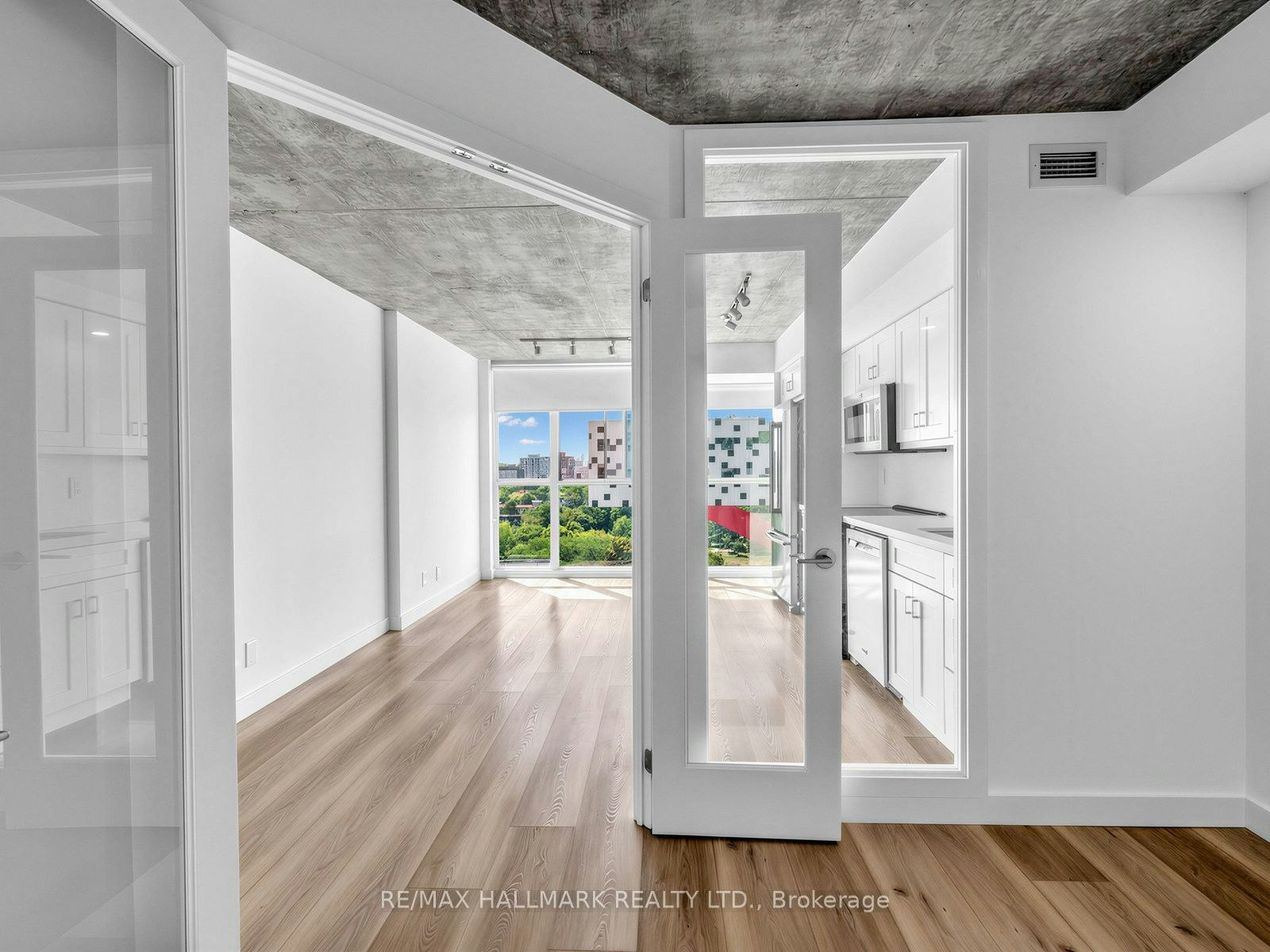 1211-96 St Patrick Street, Toronto, ON, M5T 1V2 - 24