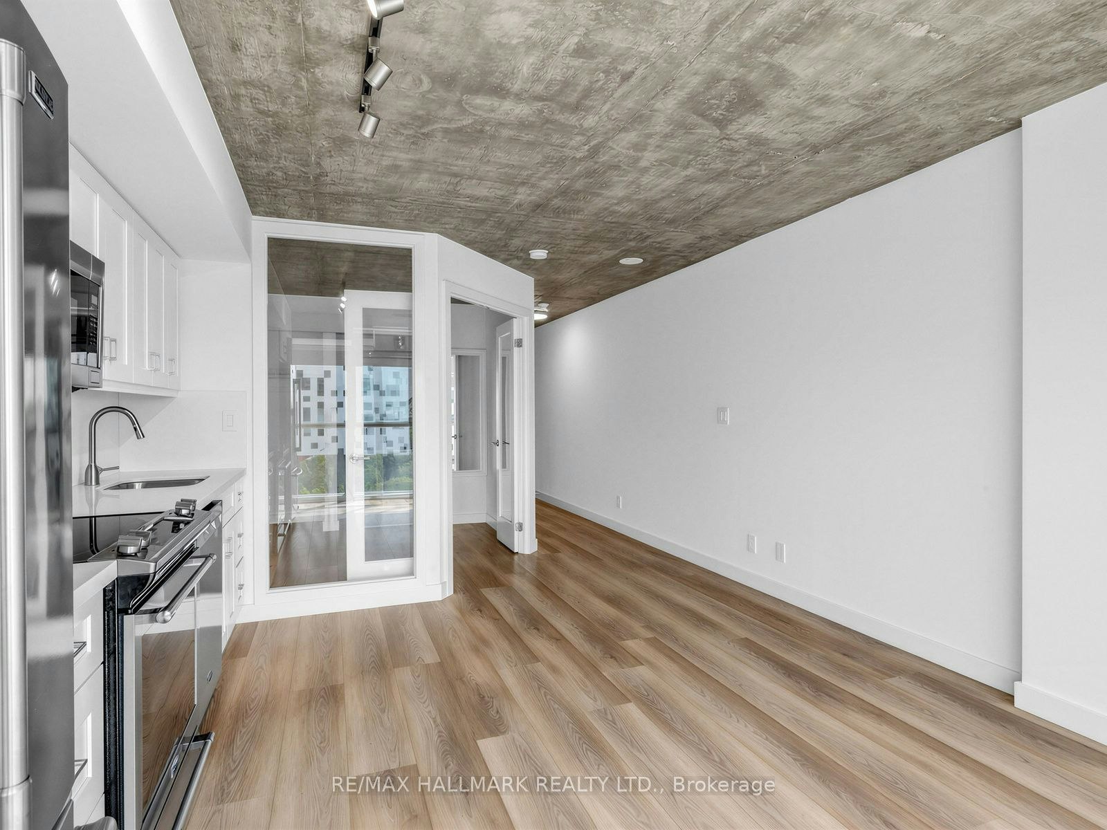 1211-96 St Patrick Street, Toronto, ON, M5T 1V2 - 13