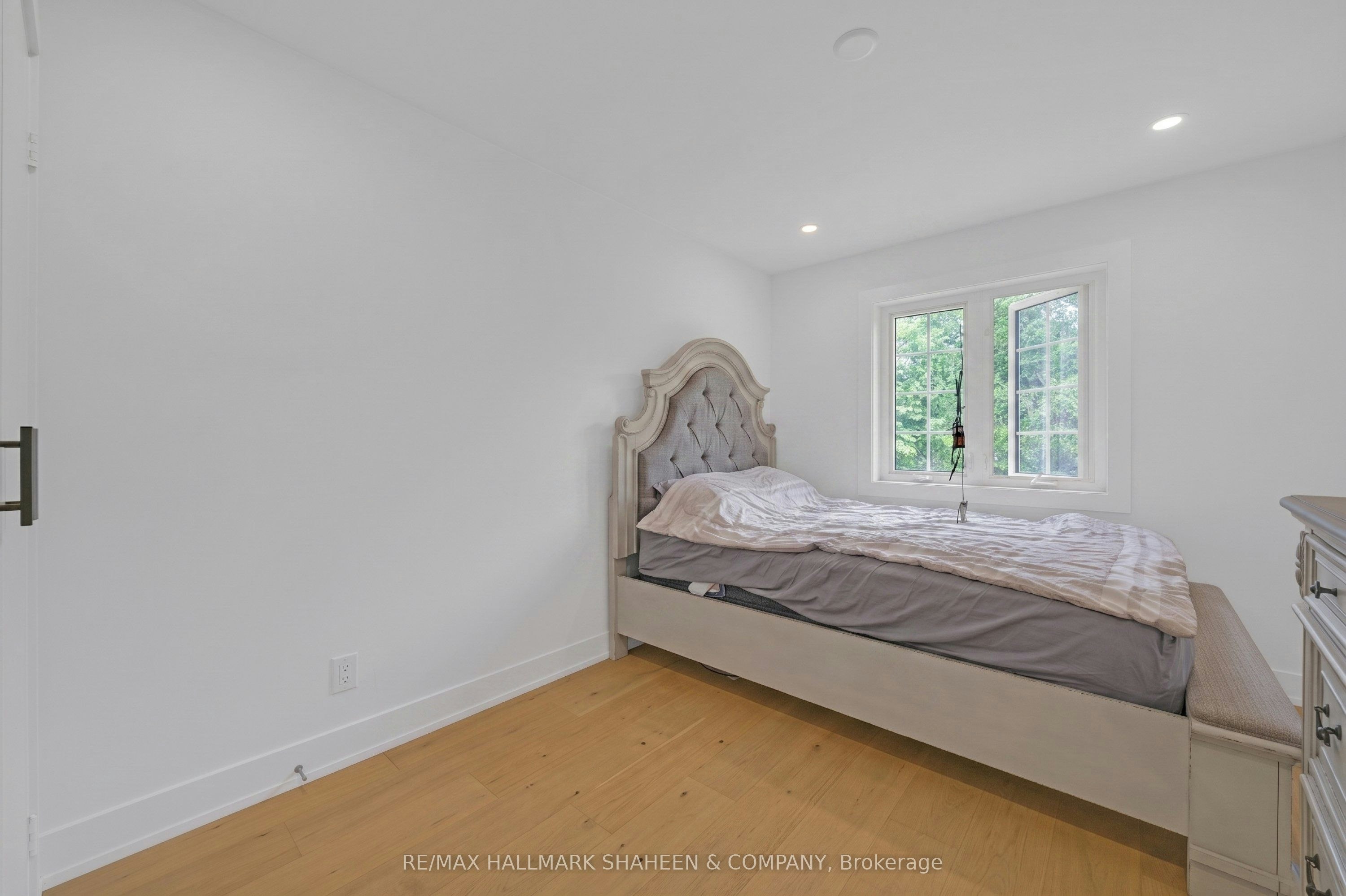 207 Sutherland Drive, Toronto, ON, M4G 1J1 - 30