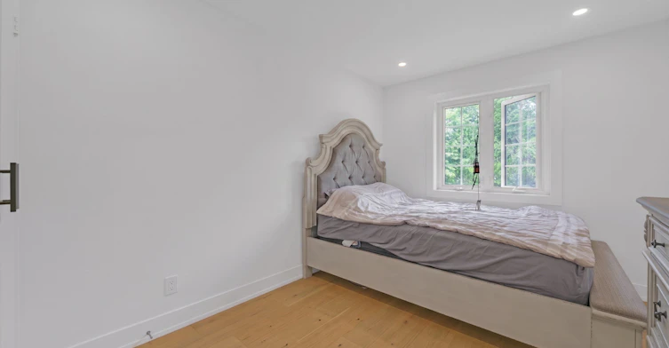 207 Sutherland Drive, Toronto, ON, M4G 1J1 - 30