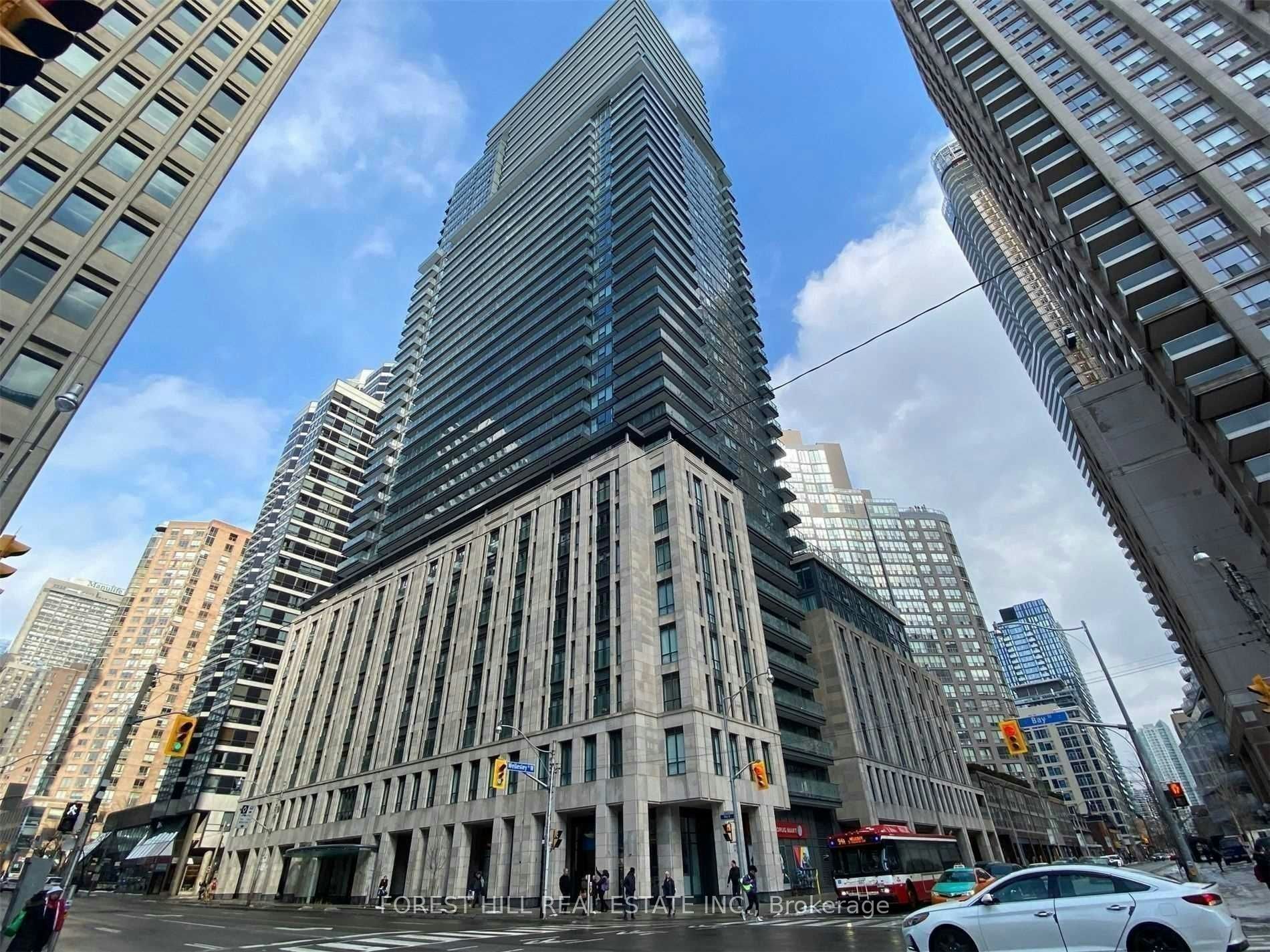 807-955 Bay Street, Toronto, ON, M5S 2A2