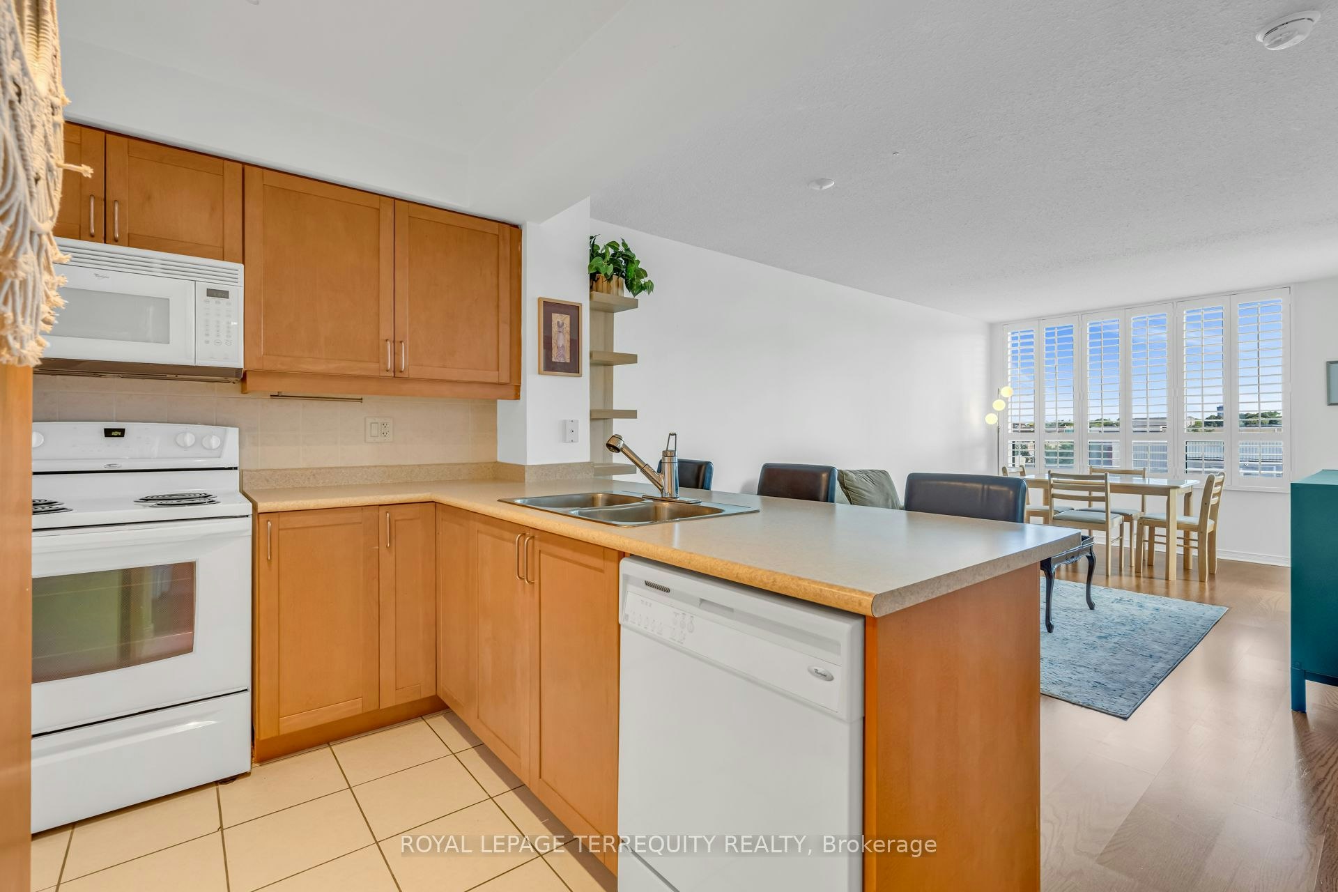 402-205 The Donway N/A W, Toronto, ON, M3B 3S5 - 9