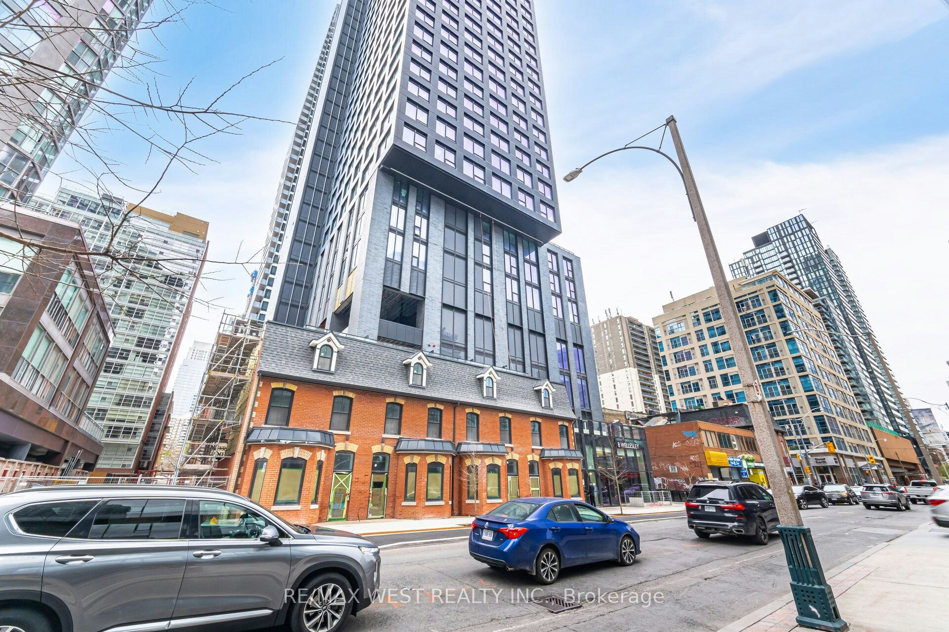 3505-8 Wellesley Street W, Toronto, ON, M4Y 0J5 - 24