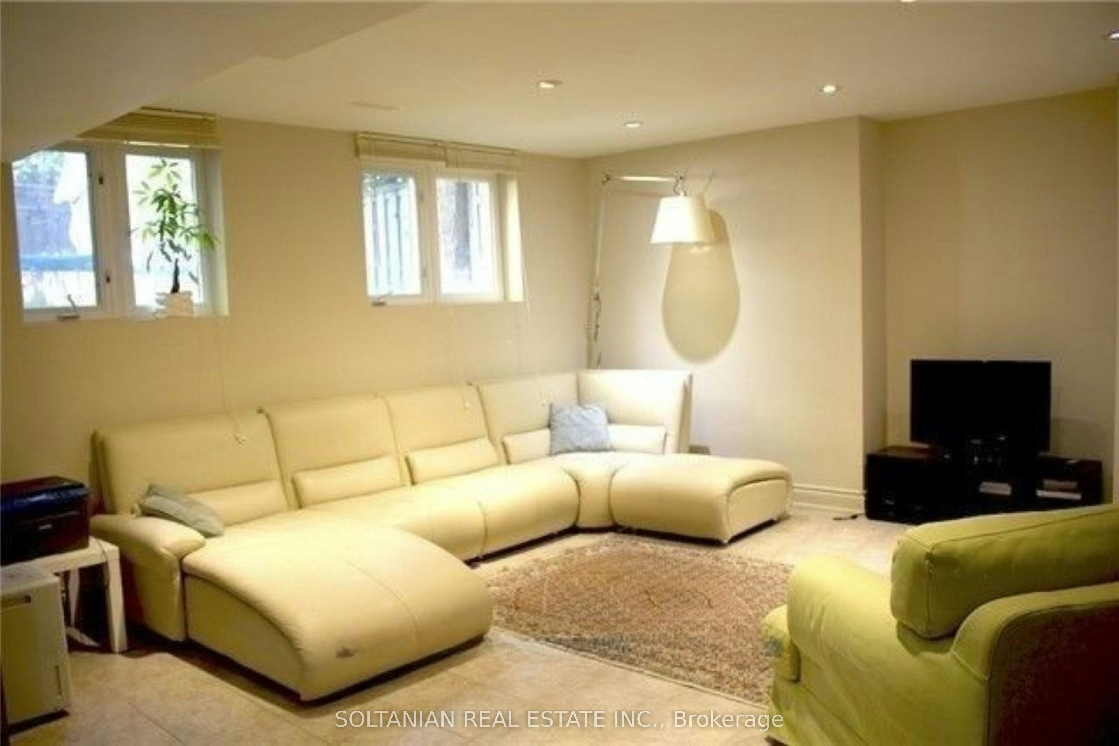 Bsmt-164 Newton Drive, Toronto, ON, M2M 2N7