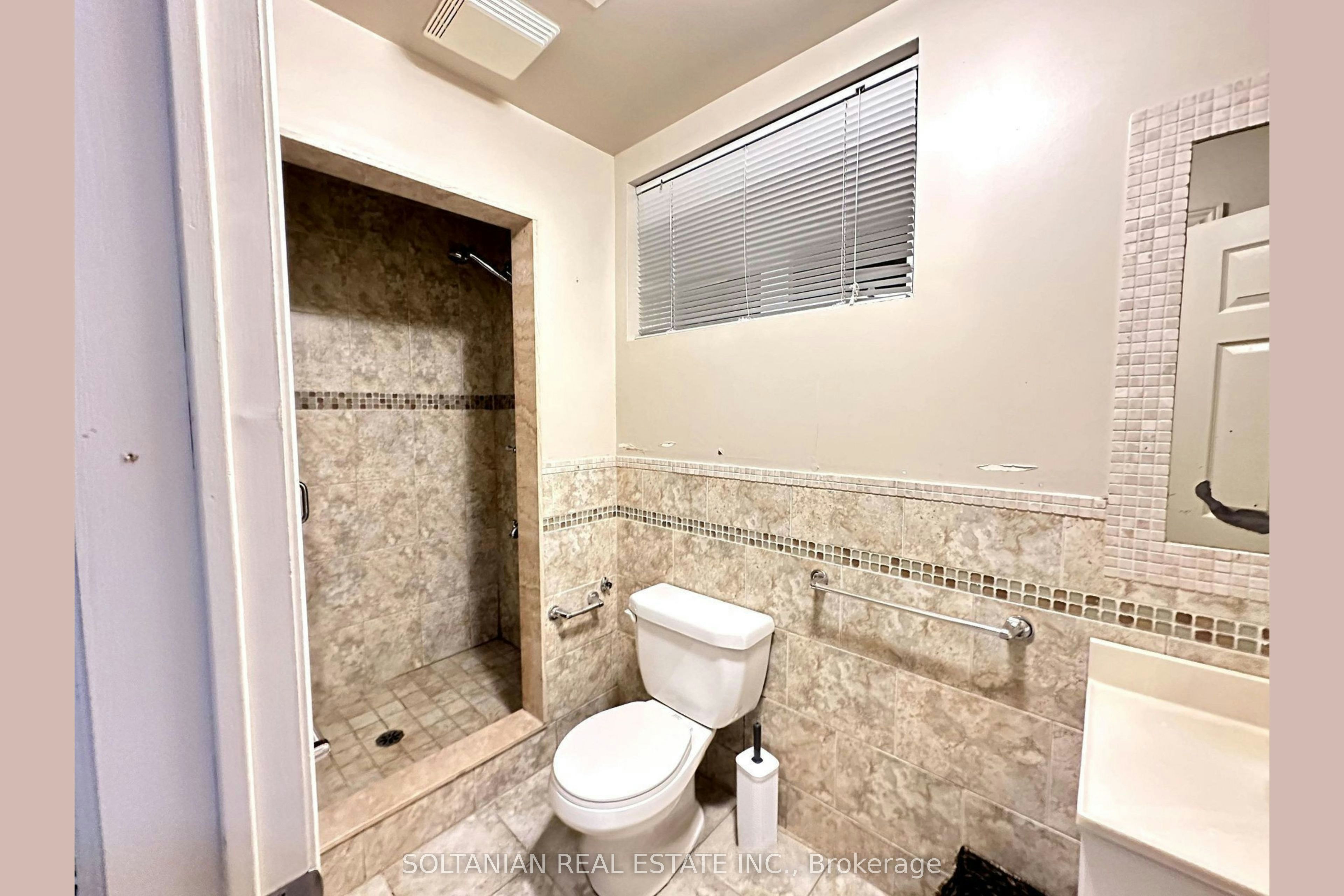 Bsmt-164 Newton Drive, Toronto, ON, M2M 2N7 - 7