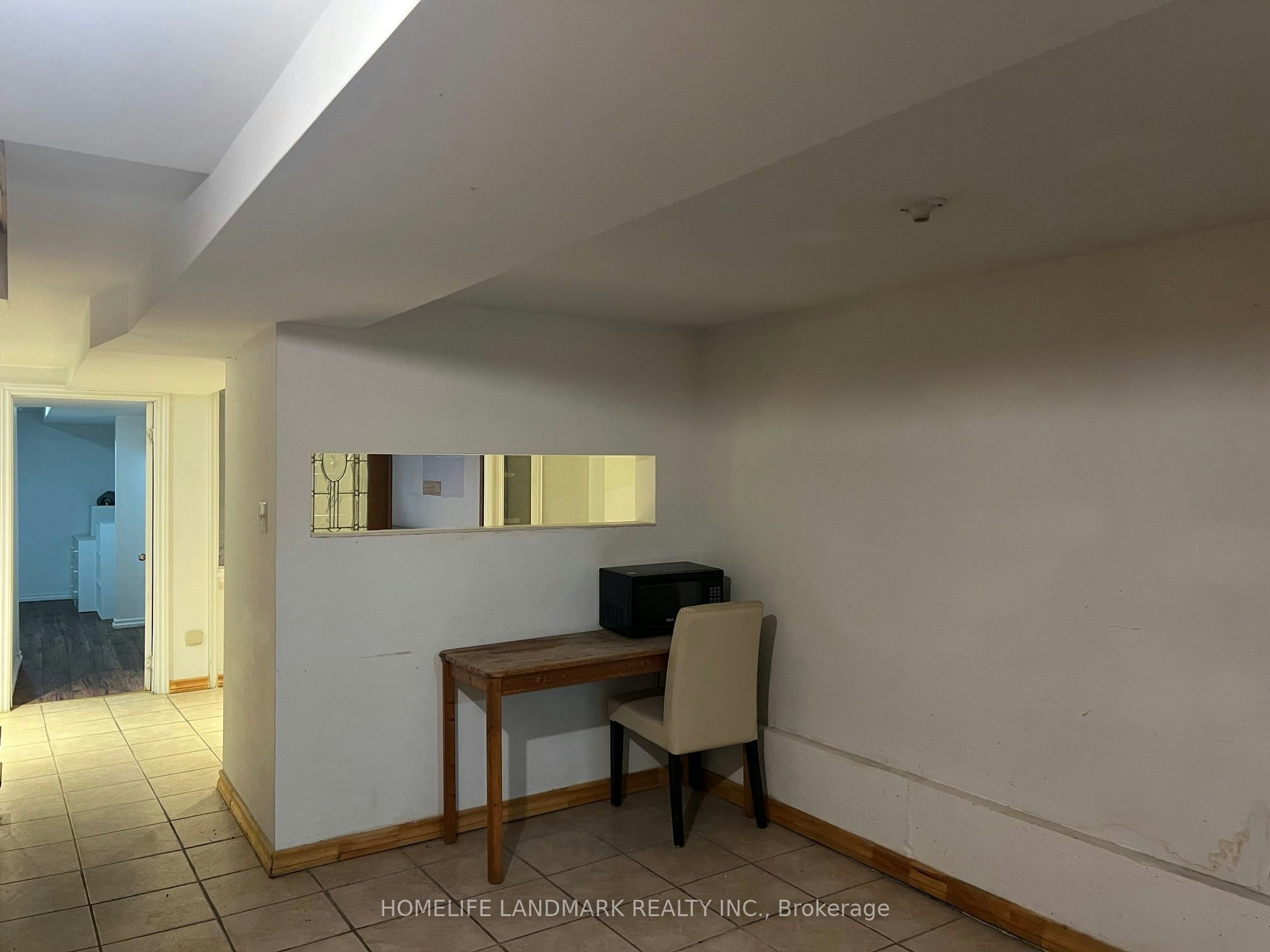 231 Clinton Street, Toronto, ON, M6G 2Y4 - 3