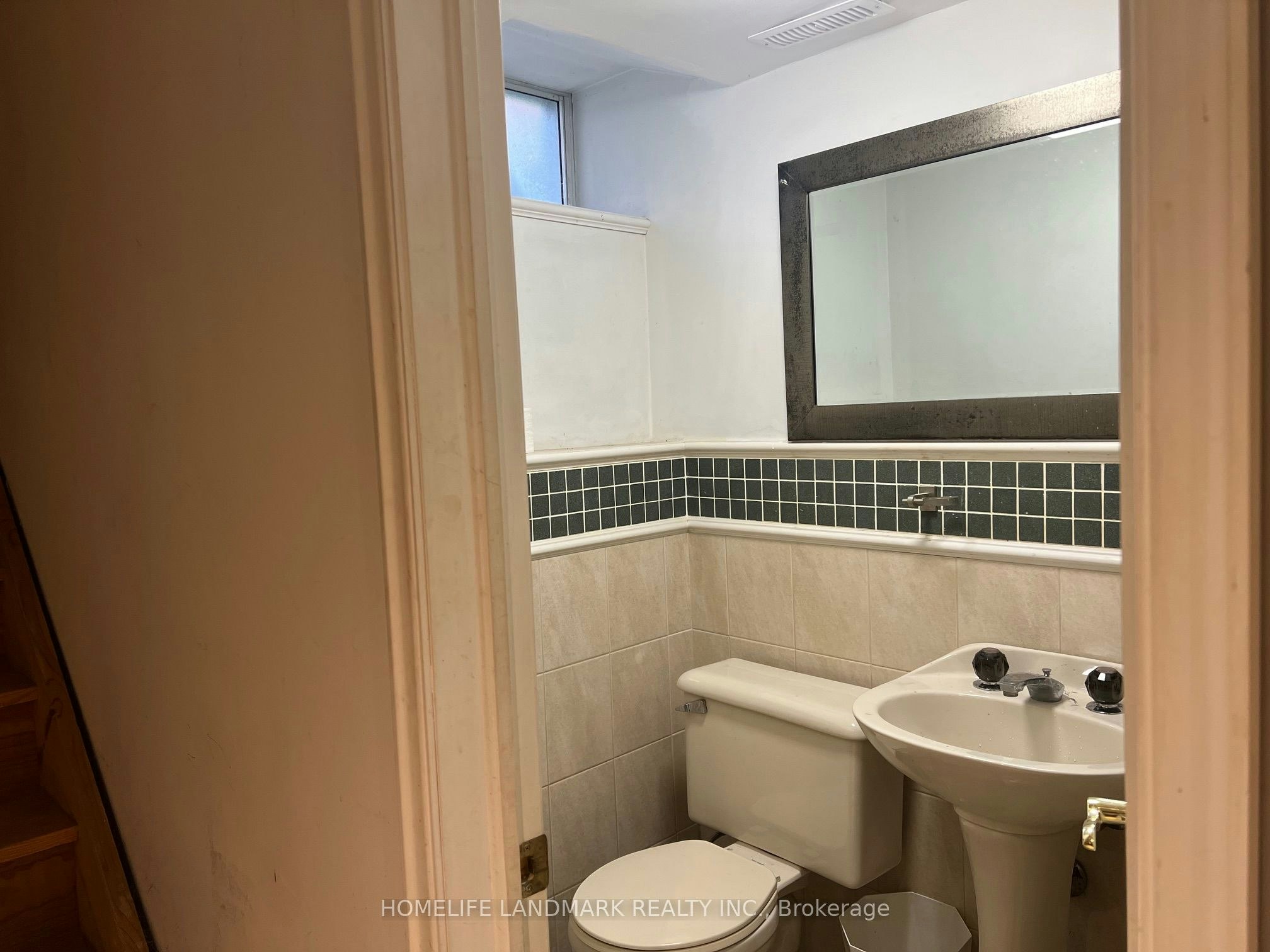 231 Clinton Street, Toronto, ON, M6G 2Y4 - 6