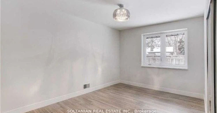 44 Tremont Crescent, Toronto, ON, M3B 2S2 - 17