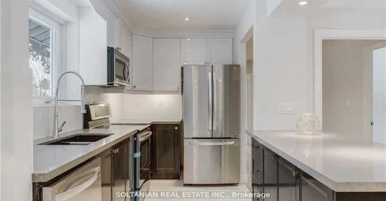 44 Tremont Crescent, Toronto, ON, M3B 2S2 - 5