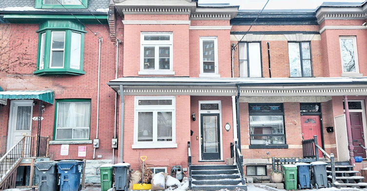 126 Mcgill Street, Toronto, ON, M5B 1H6