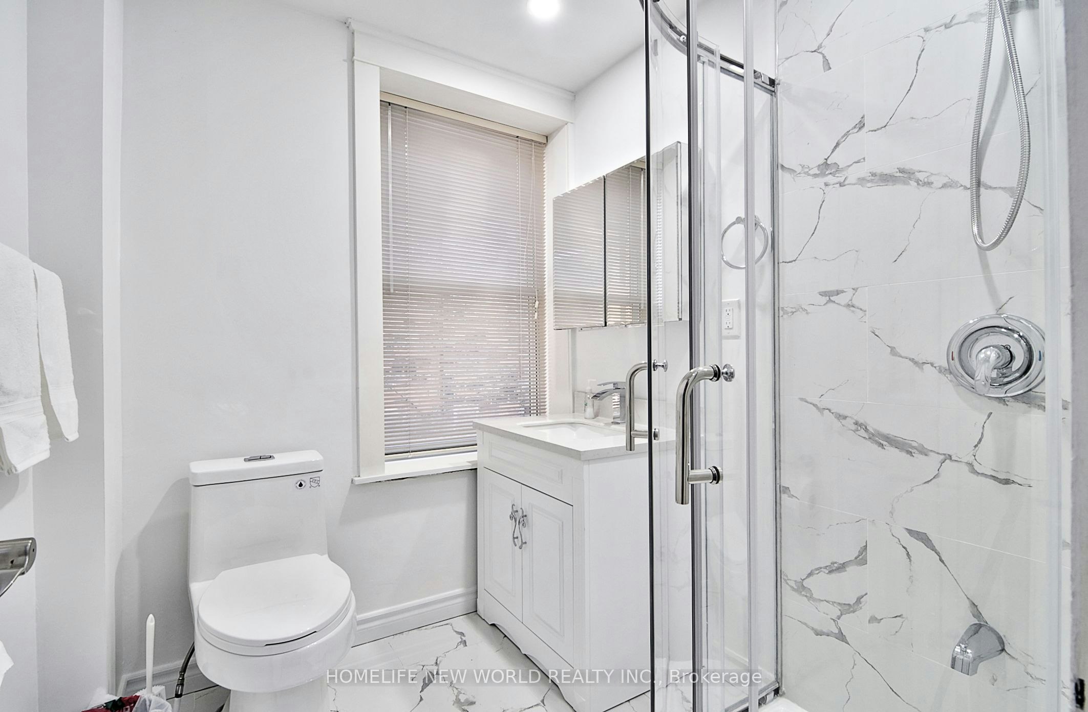 126 Mcgill Street, Toronto, ON, M5B 1H6 - 9