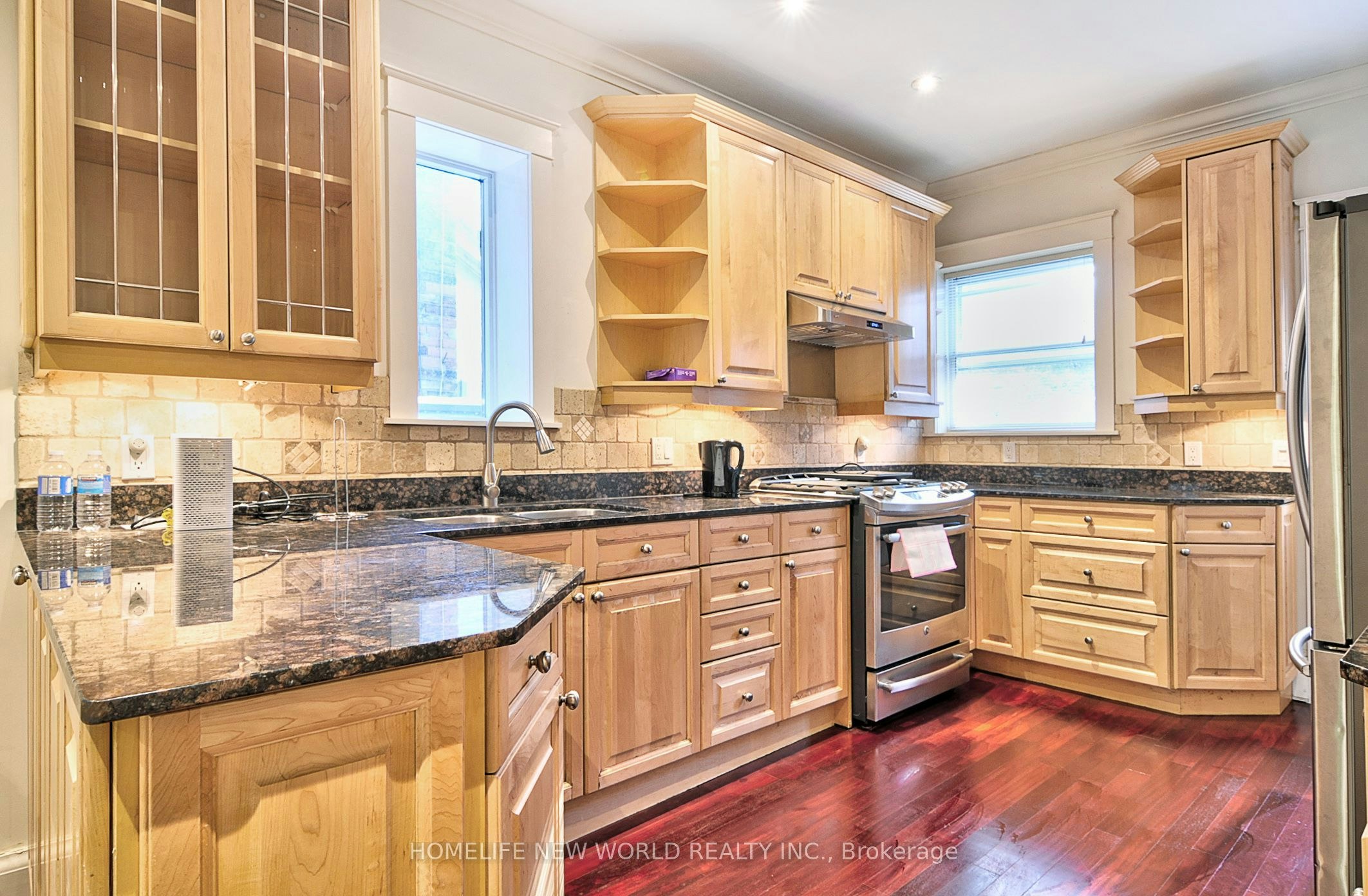 126 Mcgill Street, Toronto, ON, M5B 1H6 - 3