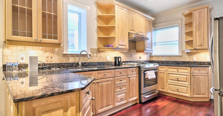 126 Mcgill Street, Toronto, ON, M5B 1H6 - 3