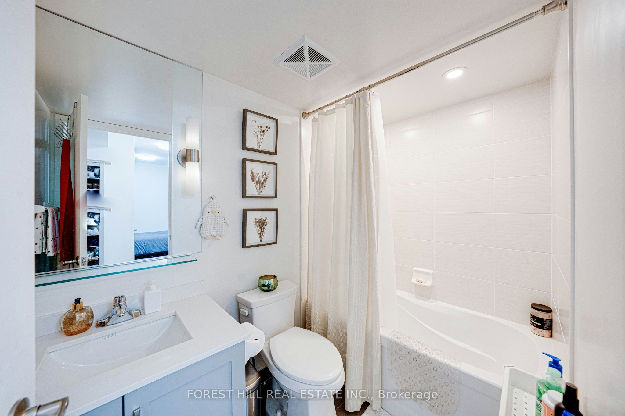 808-320 Richmond Street E, Toronto, ON, M5A 1P9 - 5