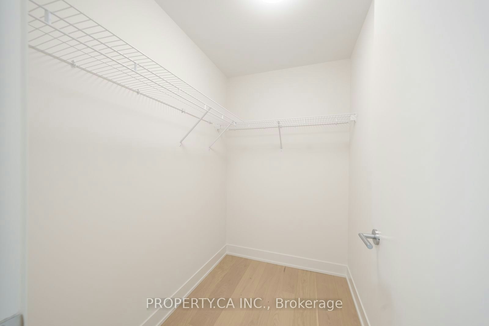 804-322 Dupont Street, Toronto, ON, M5R 0E3 - 7