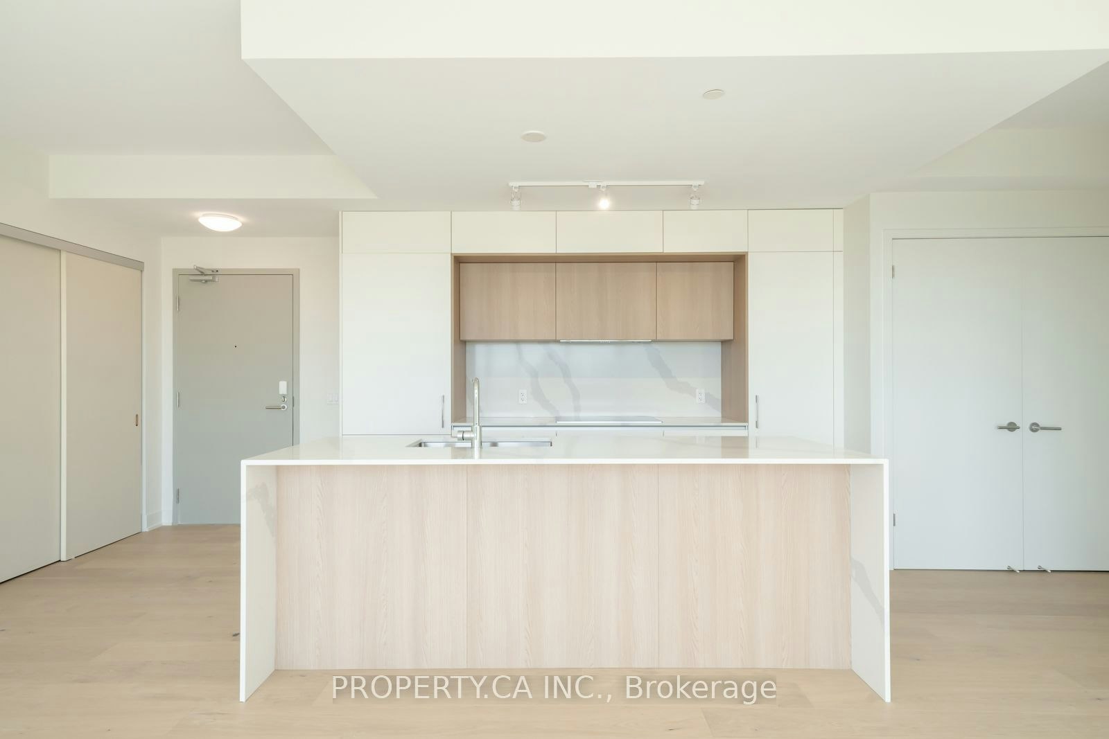 804-322 Dupont Street, Toronto, ON, M5R 0E3 - 4