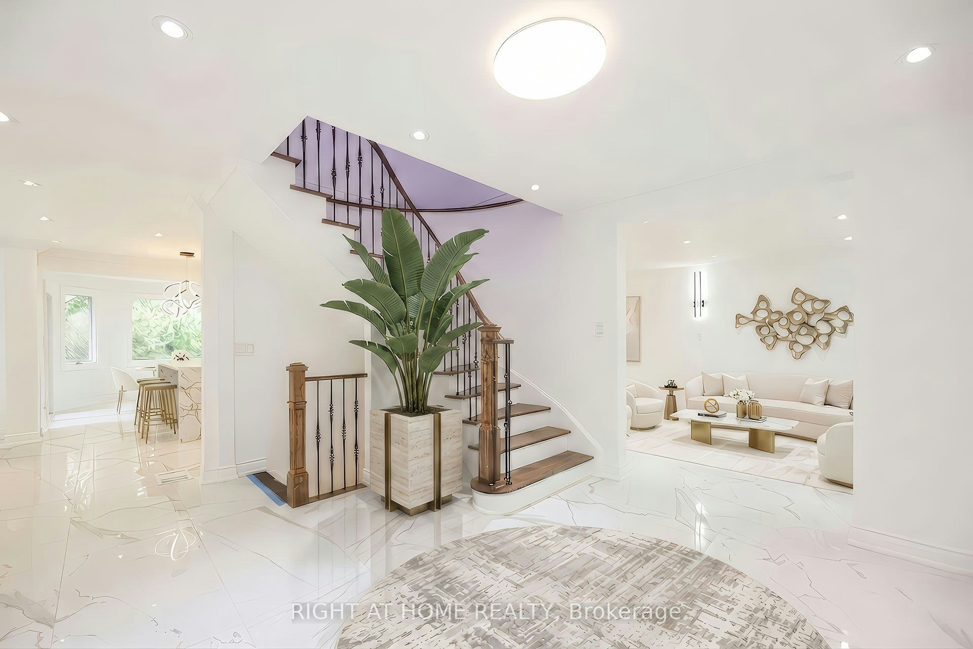 89 Yonge Boulevard, Toronto, ON, M5M 3G8 - 5