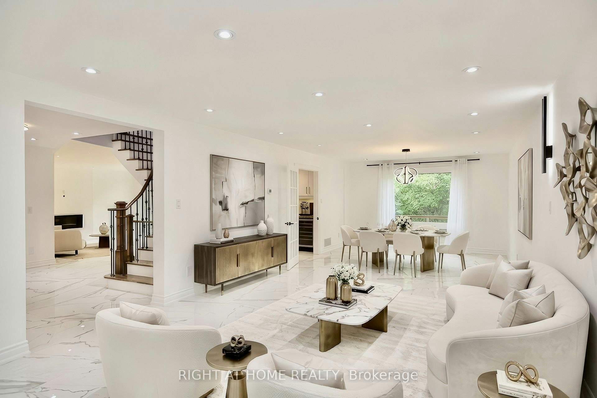 89 Yonge Boulevard, Toronto, ON, M5M 3G8 - 6