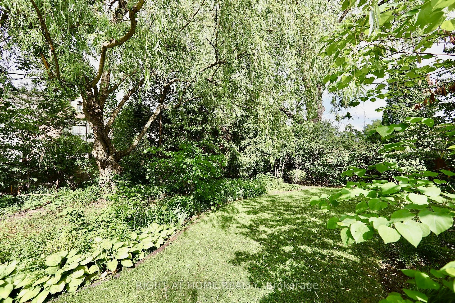 89 Yonge Boulevard, Toronto, ON, M5M 3G8 - 28