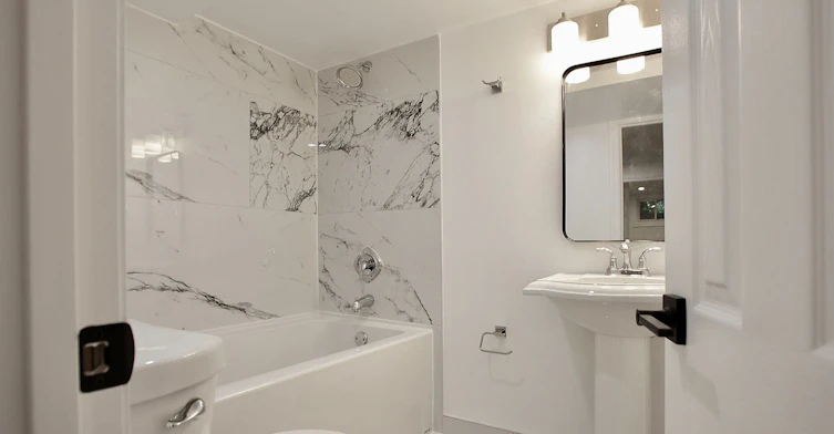 89 Yonge Boulevard, Toronto, ON, M5M 3G8 - 42