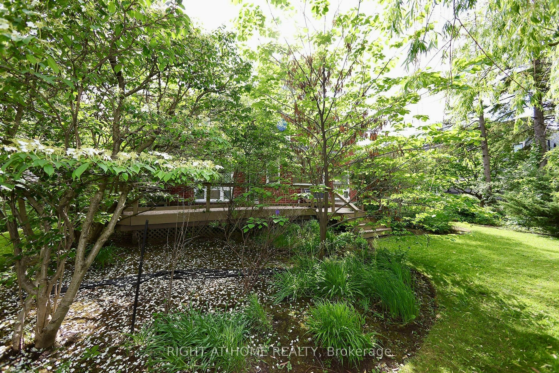 89 Yonge Boulevard, Toronto, ON, M5M 3G8 - 25