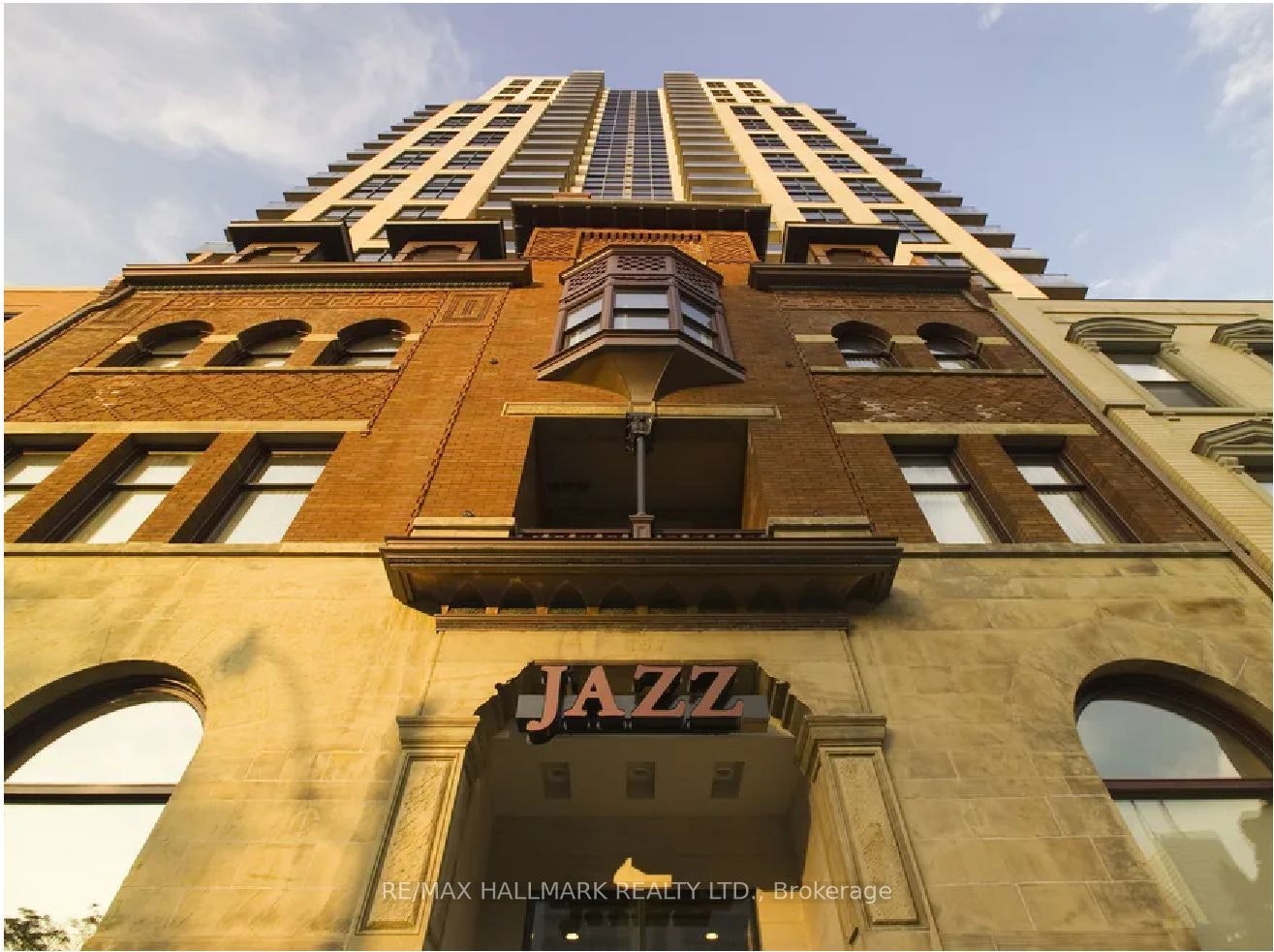 1806-167 Church Street, Toronto, ON, M5B 1Y6
