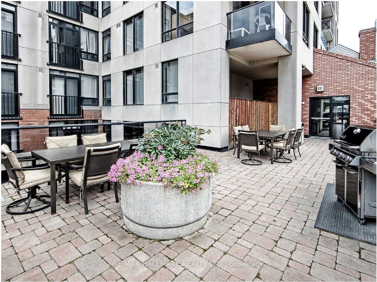 1806-167 Church Street, Toronto, ON, M5B 1Y6 - 16