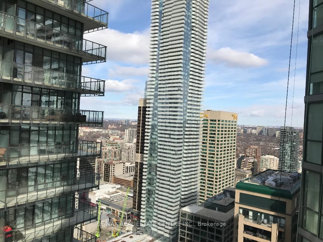 4703-45 Charles Street, Toronto, ON, M4Y 0B8 - 9