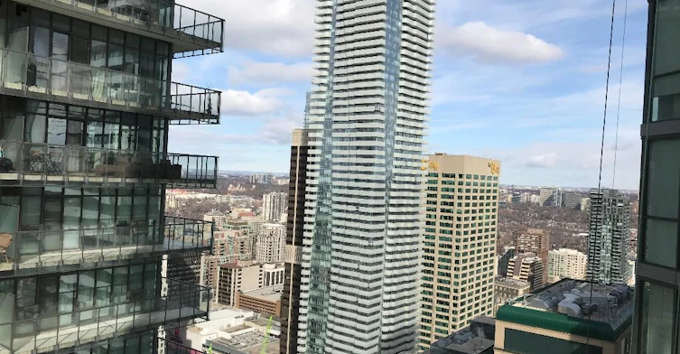 4703-45 Charles Street, Toronto, ON, M4Y 0B8 - 9