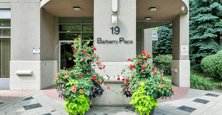 108-19 Barberry Place, Toronto, ON, M2K 3E3