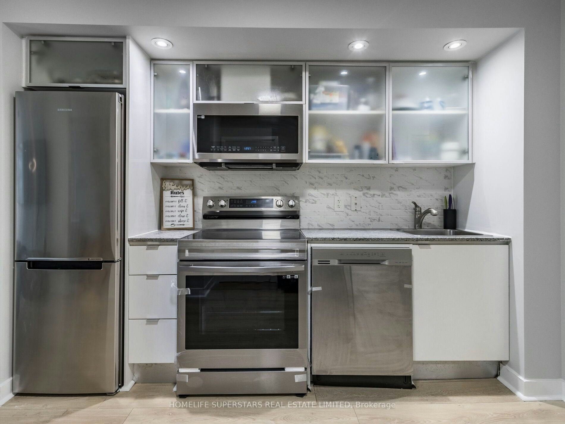 1603-25 Telegram Mews, Toronto, ON, M5V 3Z1 - 4