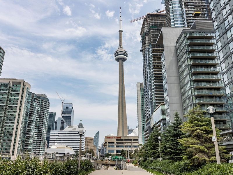1603-25 Telegram Mews, Toronto, ON, M5V 3Z1