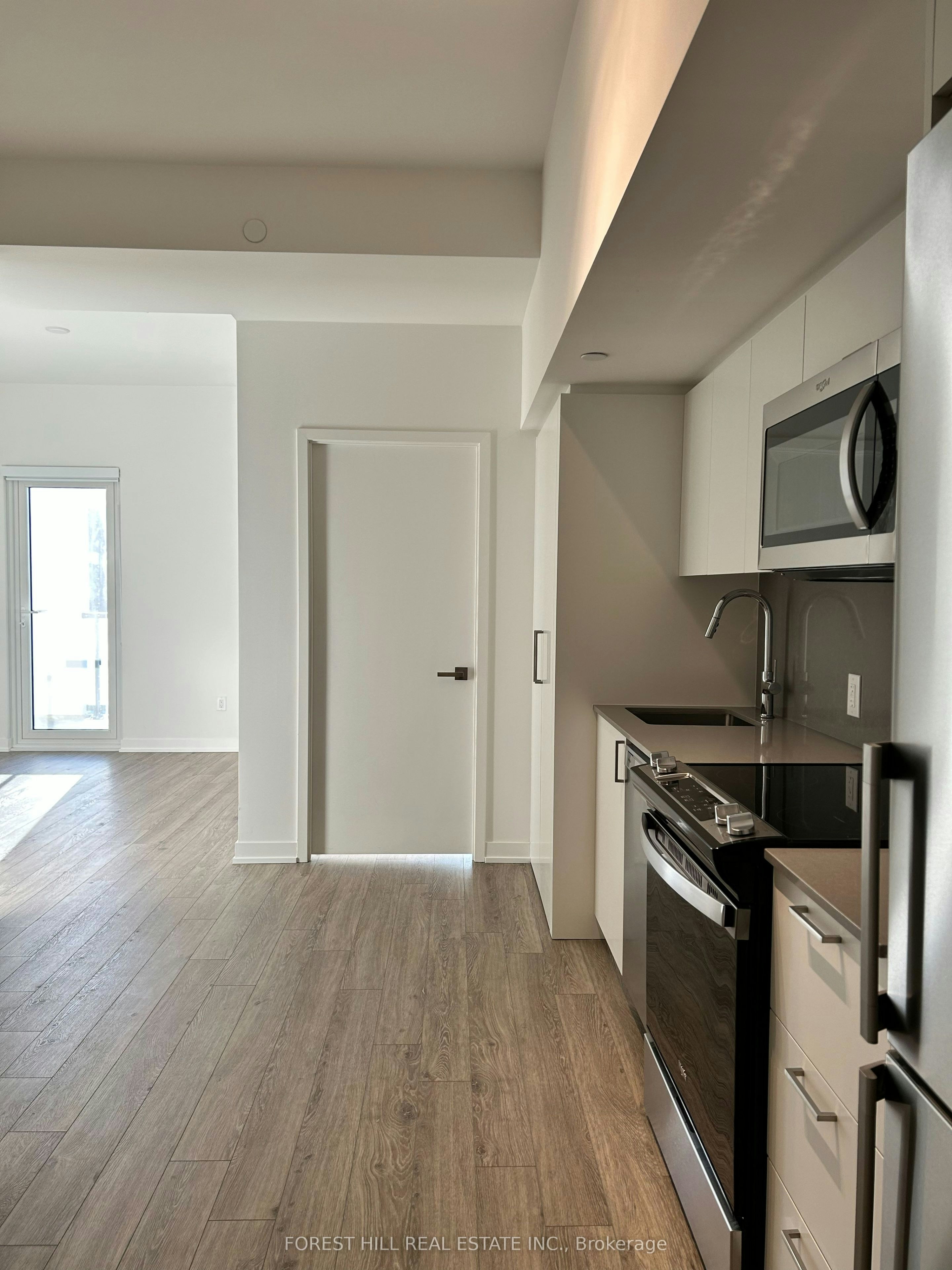 543-500 Wilson Avenue, Toronto, ON, M3H 0E5 - 5