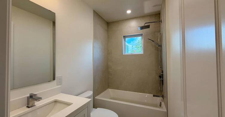 2-57 Hepbourne Street, Toronto, ON, M6H 1K4 - 9