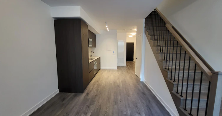 Th125-117 Broadway Avenue, Toronto, ON, M4P 1V3 - 3