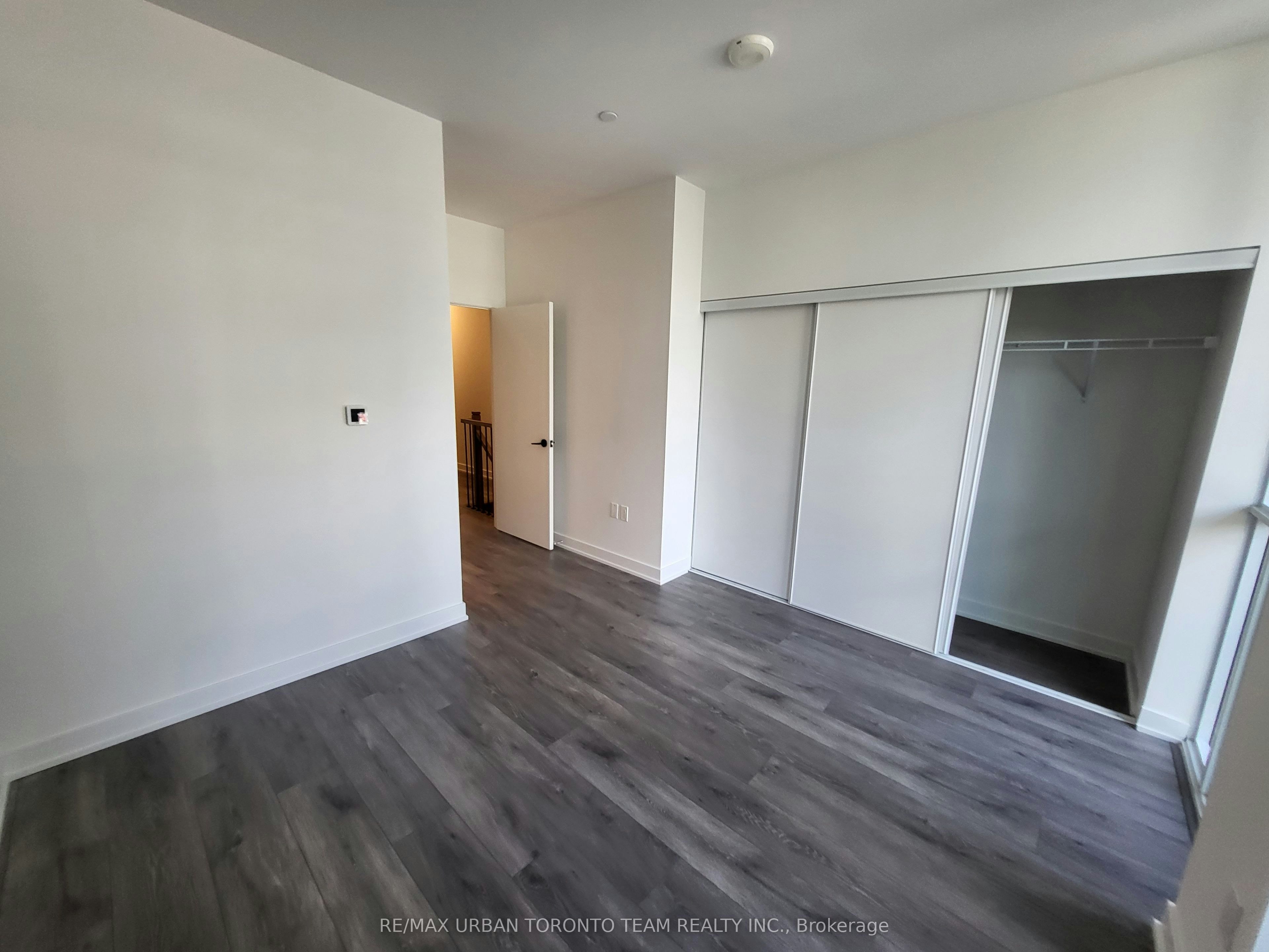 Th125-117 Broadway Avenue, Toronto, ON, M4P 1V3 - 9