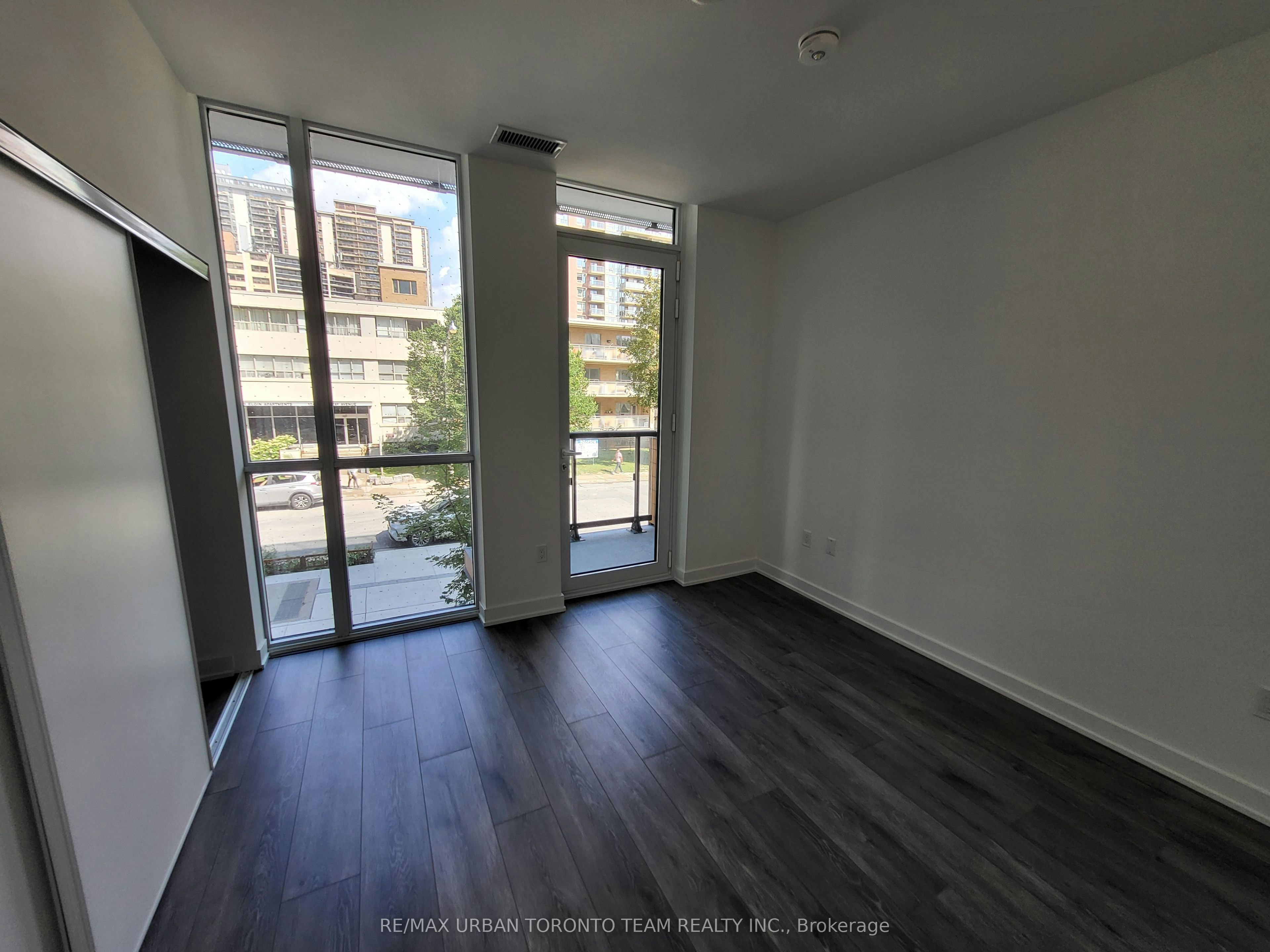 Th125-117 Broadway Avenue, Toronto, ON, M4P 1V3 - 8