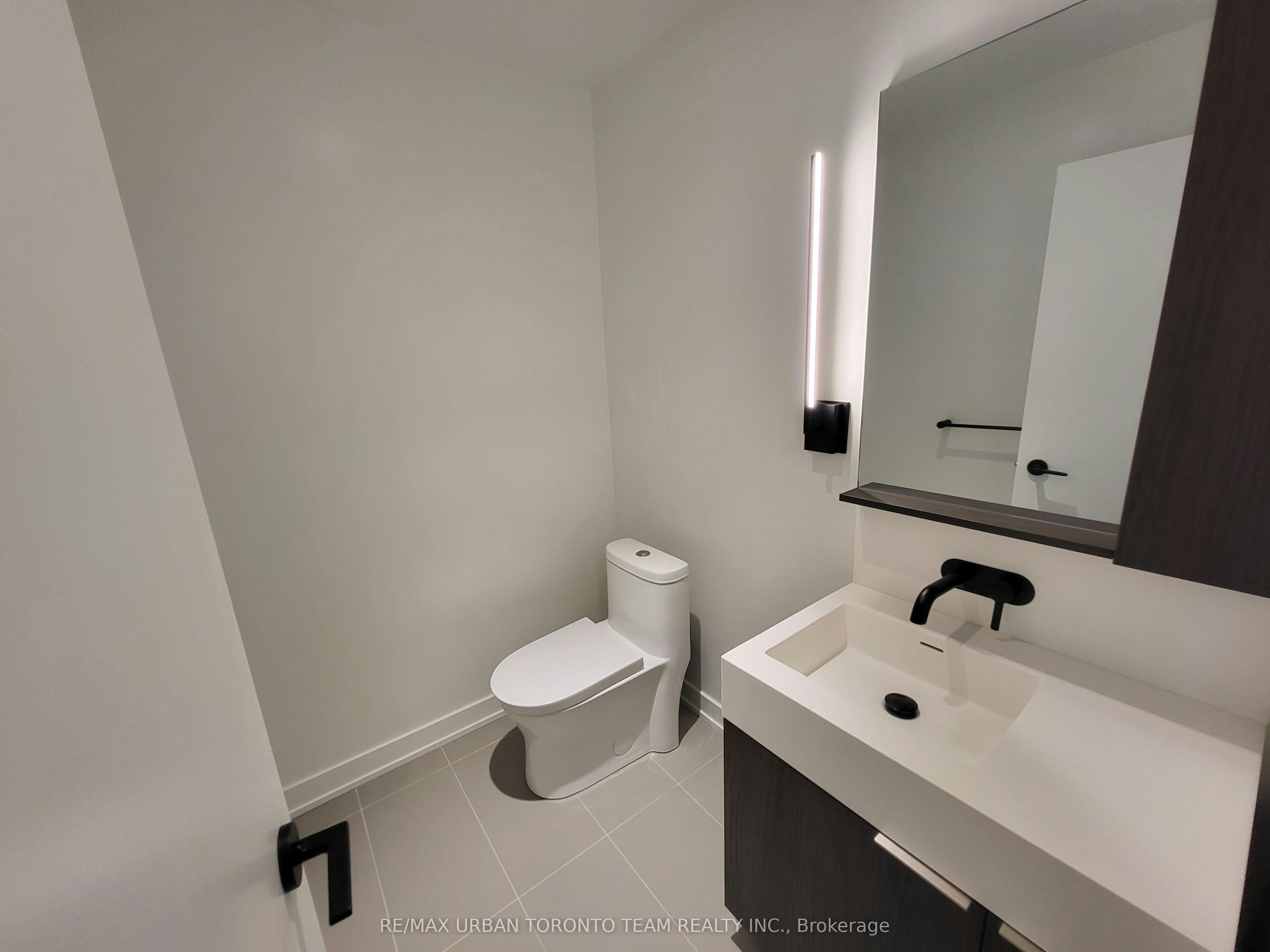 Th125-117 Broadway Avenue, Toronto, ON, M4P 1V3 - 6