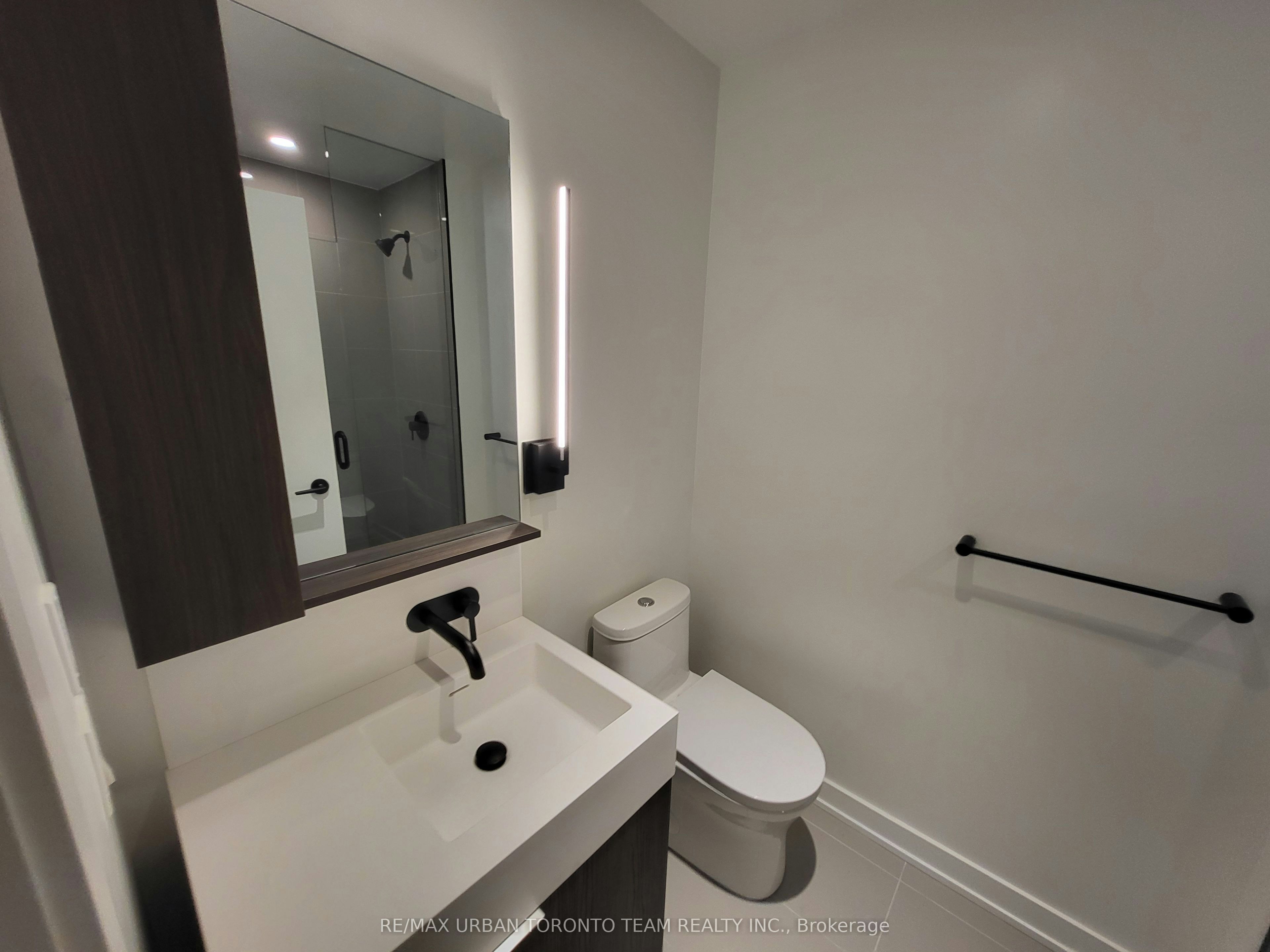Th125-117 Broadway Avenue, Toronto, ON, M4P 1V3 - 13
