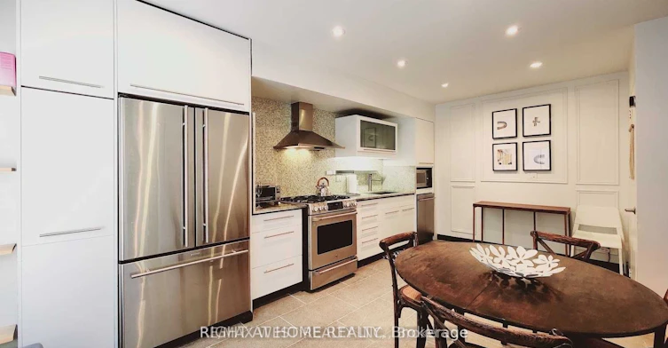 Unit C-388 Manning Avenue, Toronto, ON, M6G 2V7 - 3