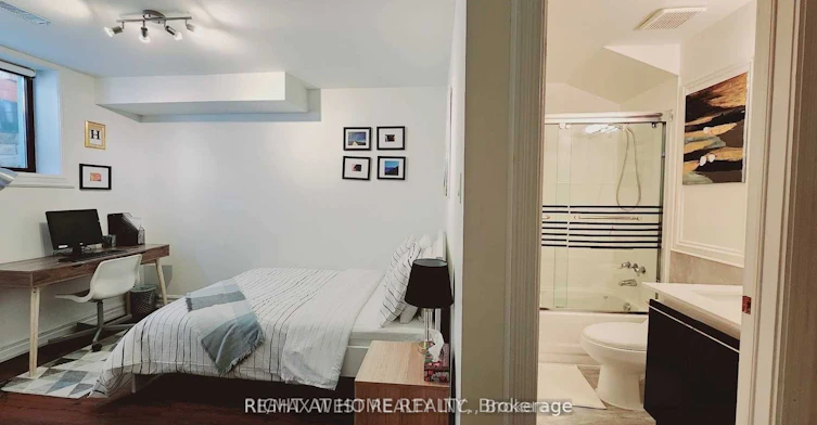 Unit C-388 Manning Avenue, Toronto, ON, M6G 2V7 - 14