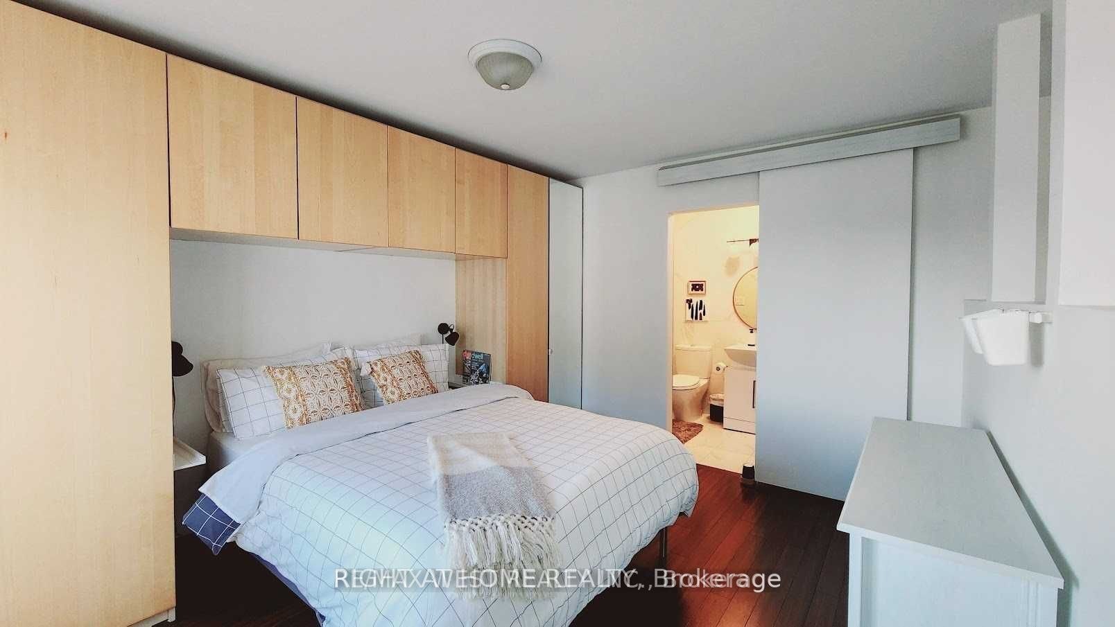 Unit C-388 Manning Avenue, Toronto, ON, M6G 2V7 - 20