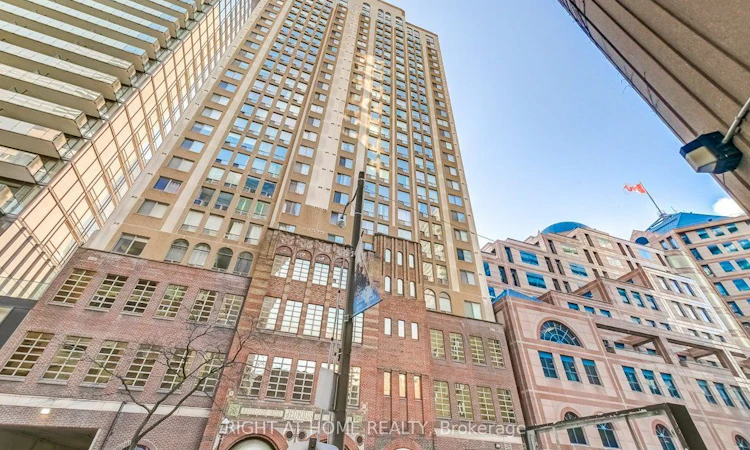PH2-25 Grenville Street