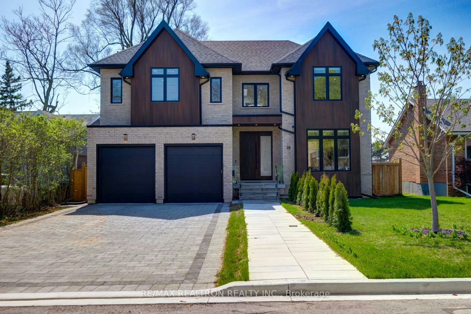 28 Ternhill Crescent, Toronto, ON, M3C 2E5