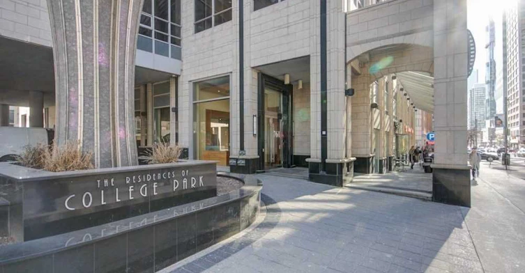 3110-761 Bay Street, Toronto, ON, M5G 2R2 - 2