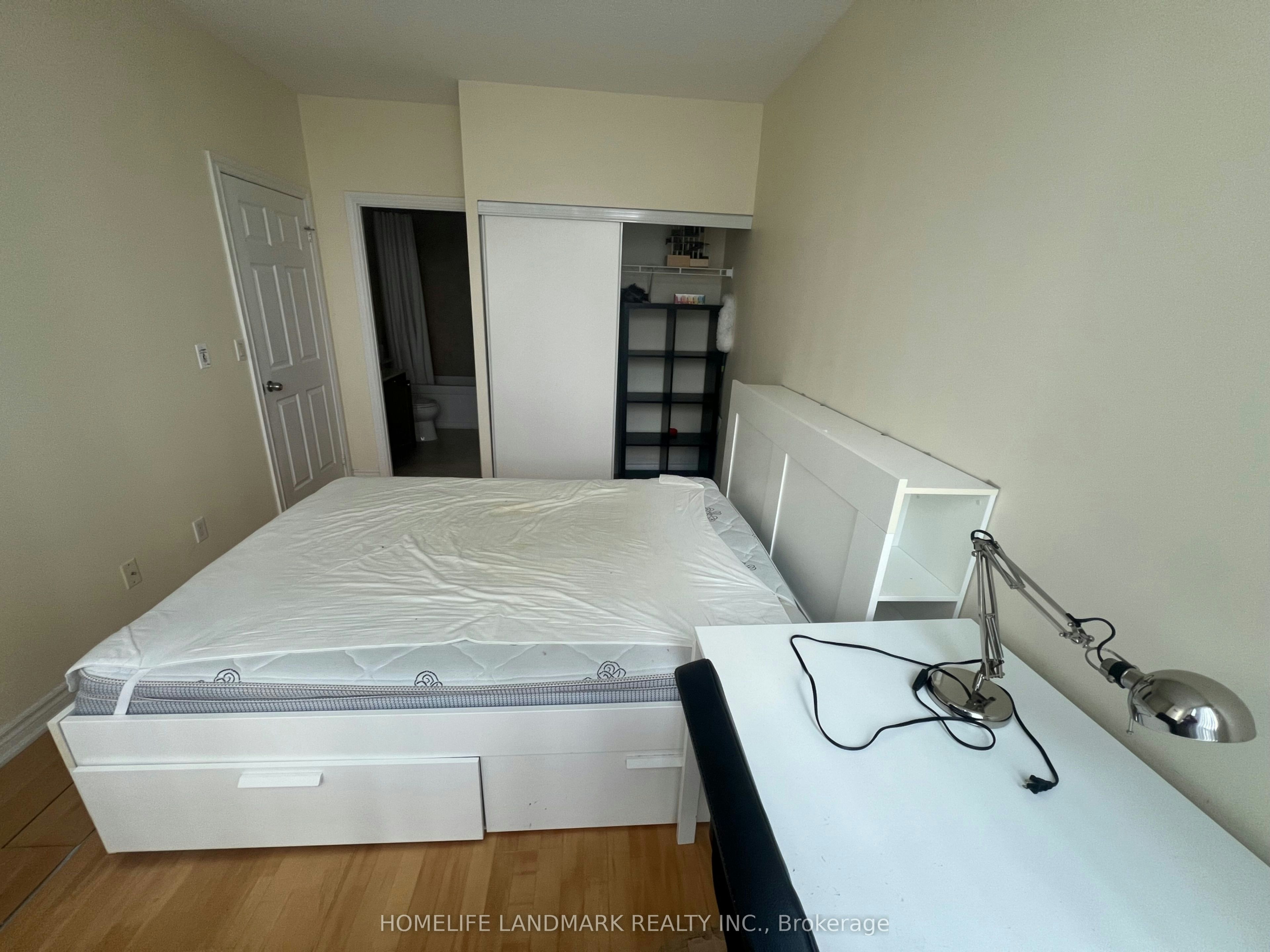 3110-761 Bay Street, Toronto, ON, M5G 2R2 - 12
