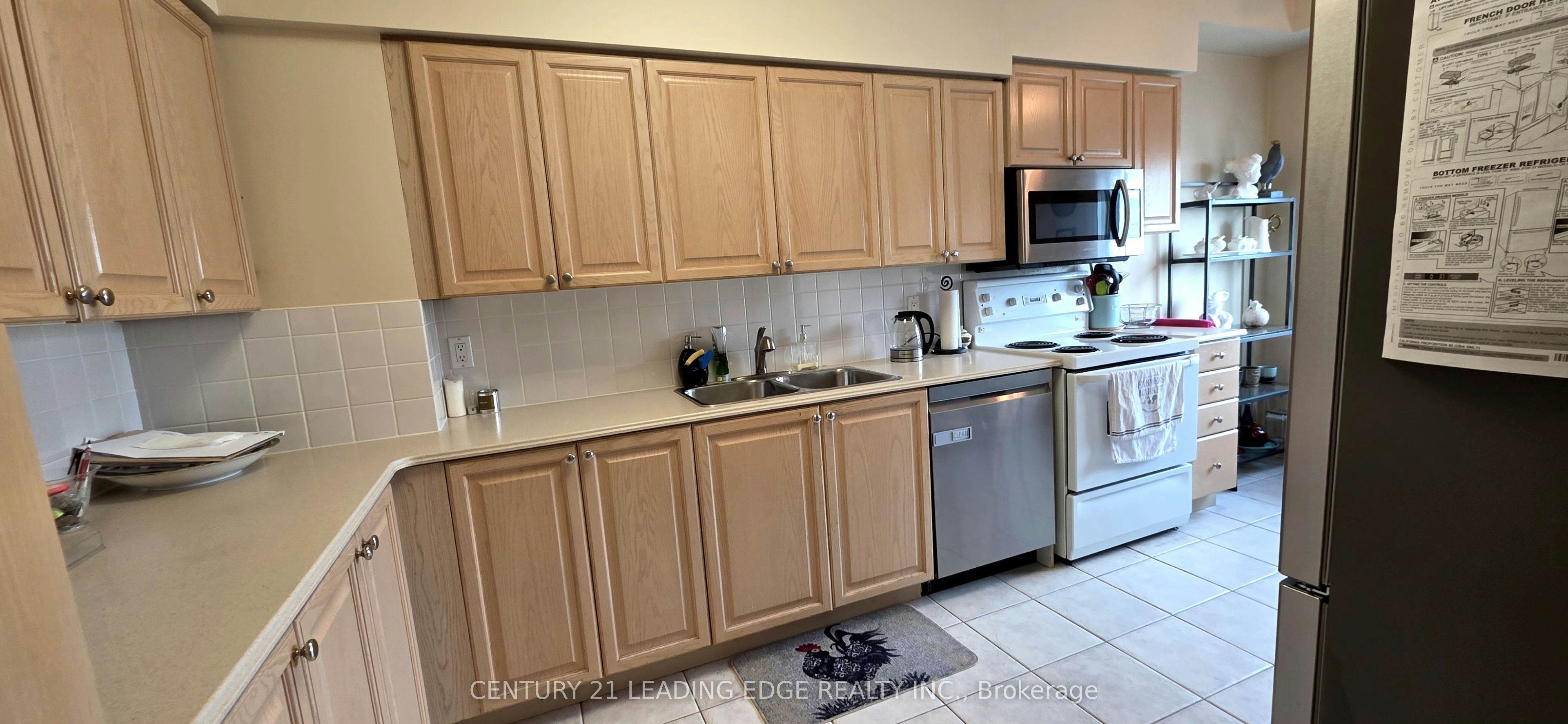 Ph203-33 Empress Avenue, Toronto, ON, M2N 6Y7 - 12