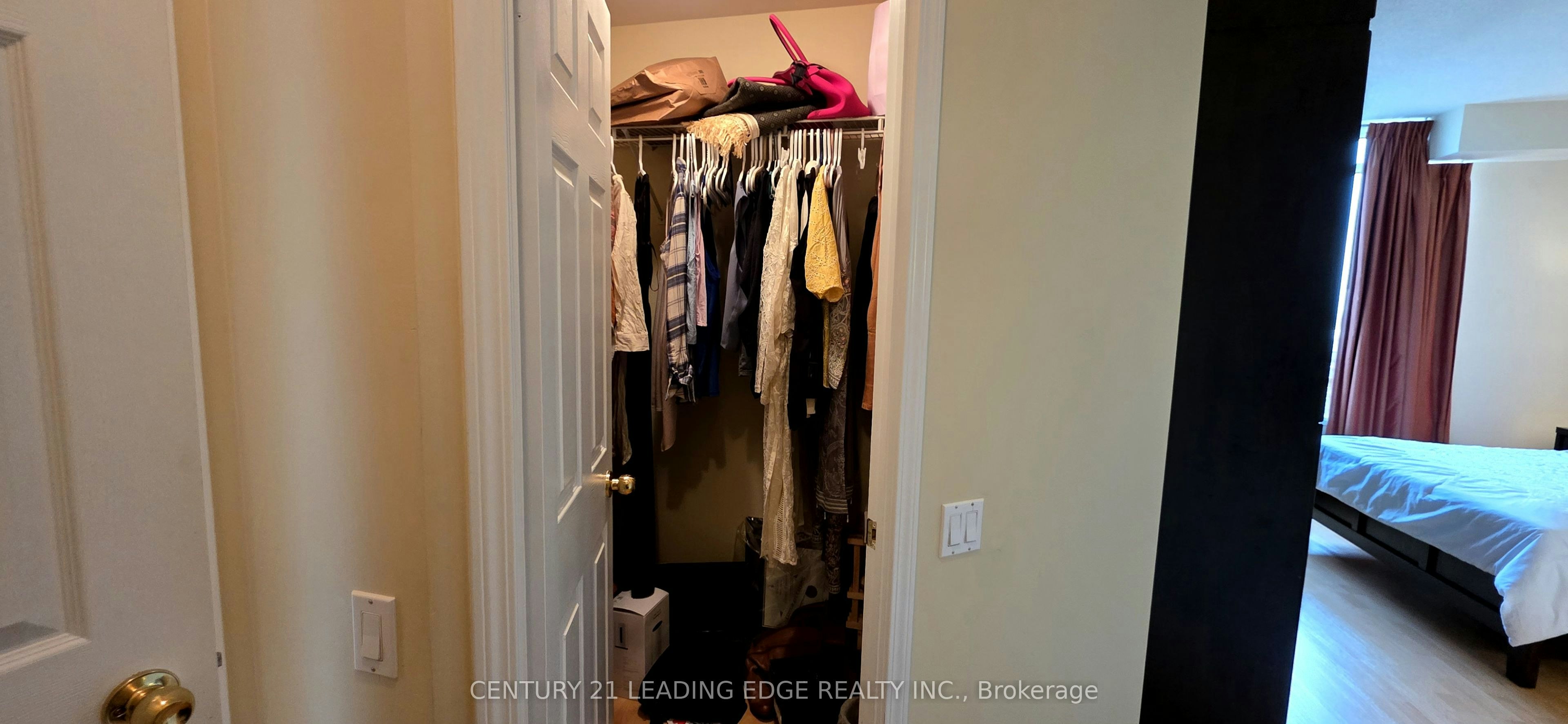 Ph203-33 Empress Avenue, Toronto, ON, M2N 6Y7 - 27
