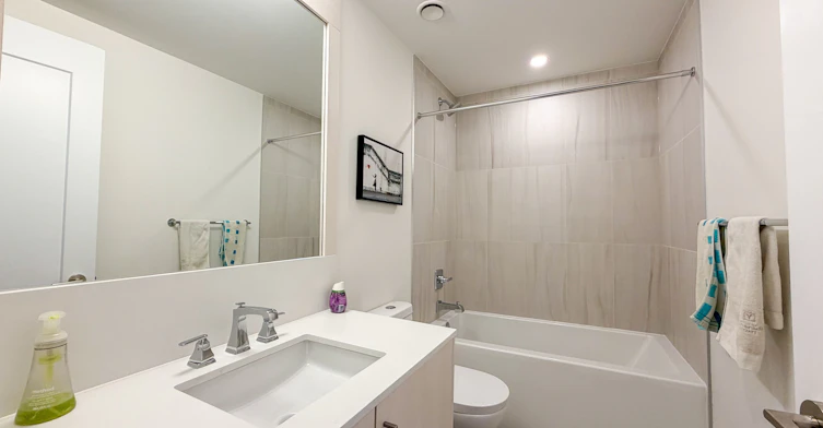1219-25 Adra Grado Way, Toronto, ON, M2J 0H6 - 12