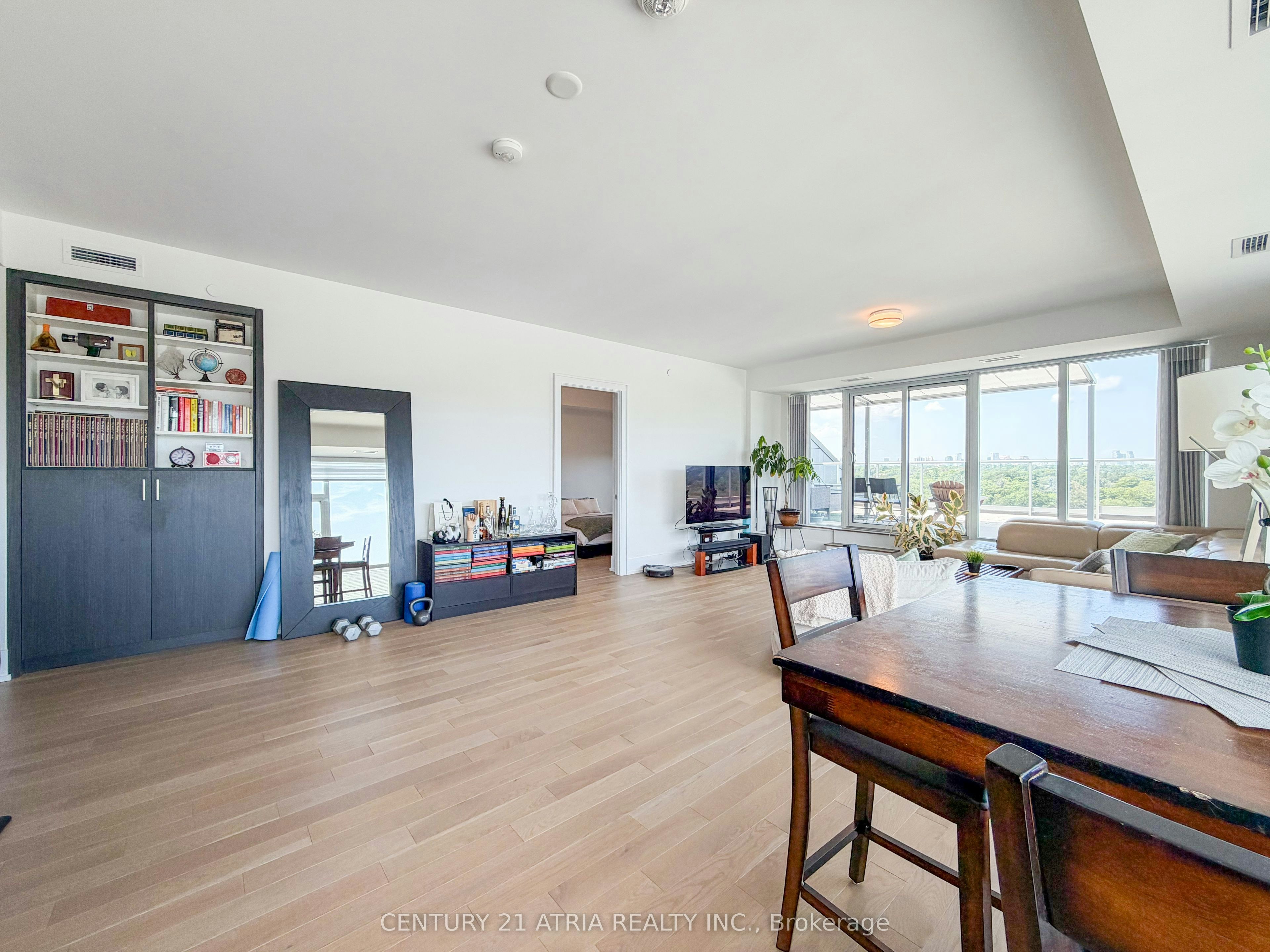 1219-25 Adra Grado Way, Toronto, ON, M2J 0H6 - 7